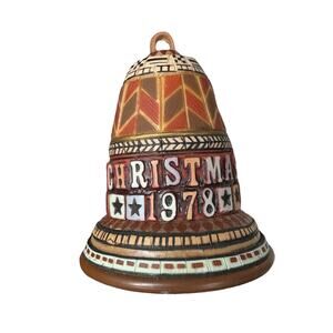 Vintage Hallmark Christmas Ornament Bell, Schneeberg Bell‎ 1978